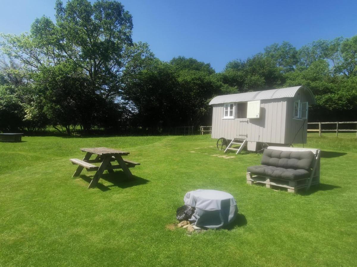 Molly Dishwasher Shepherds Hut Frant Esterno foto