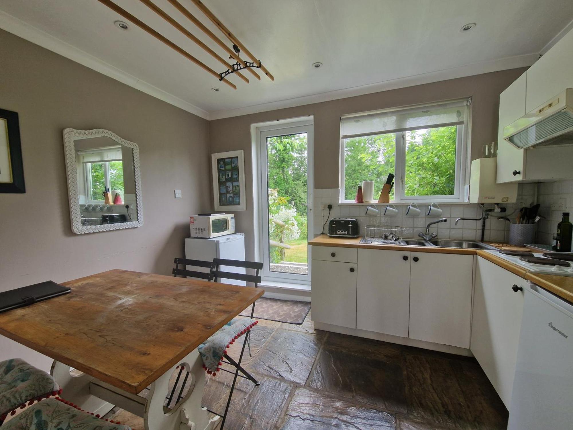 Molly Dishwasher Shepherds Hut Frant Esterno foto